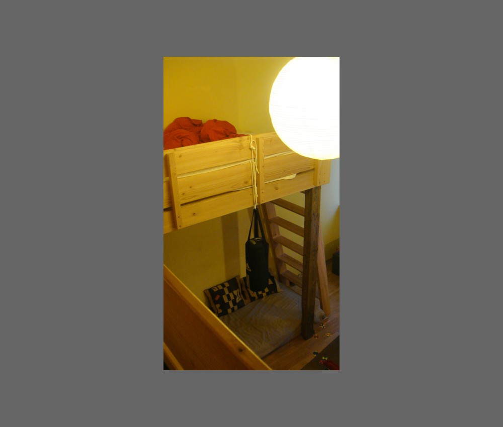 bunk bed detail 2
