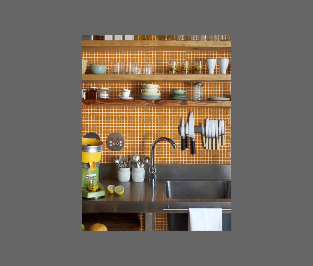 detail kitchen shelves