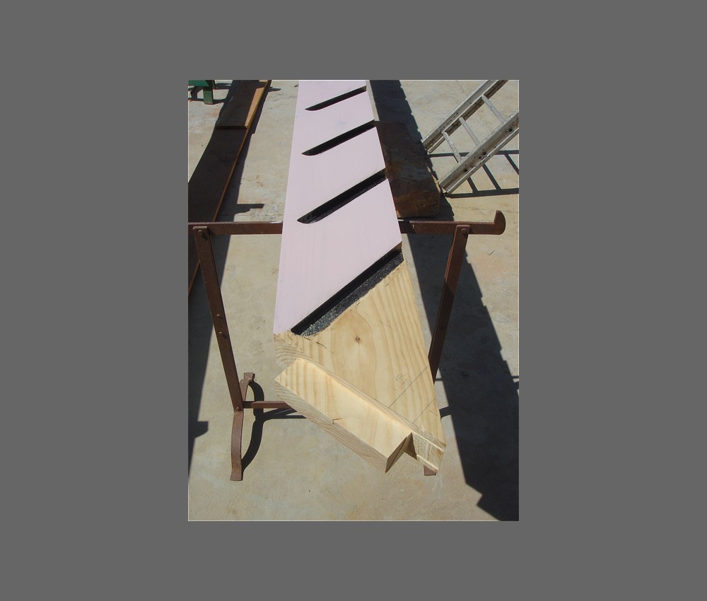 detail new staircase stringer