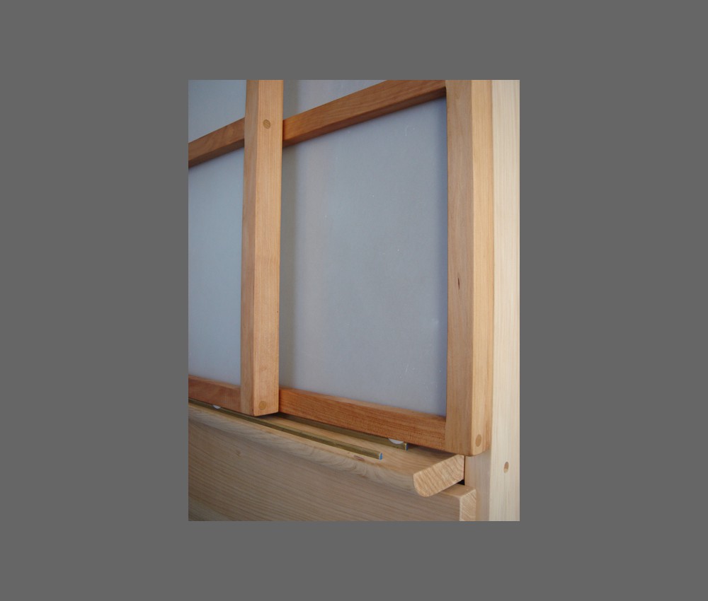 detail sliding door