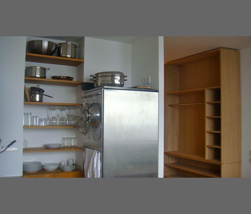 kueche mit drehgarderobe