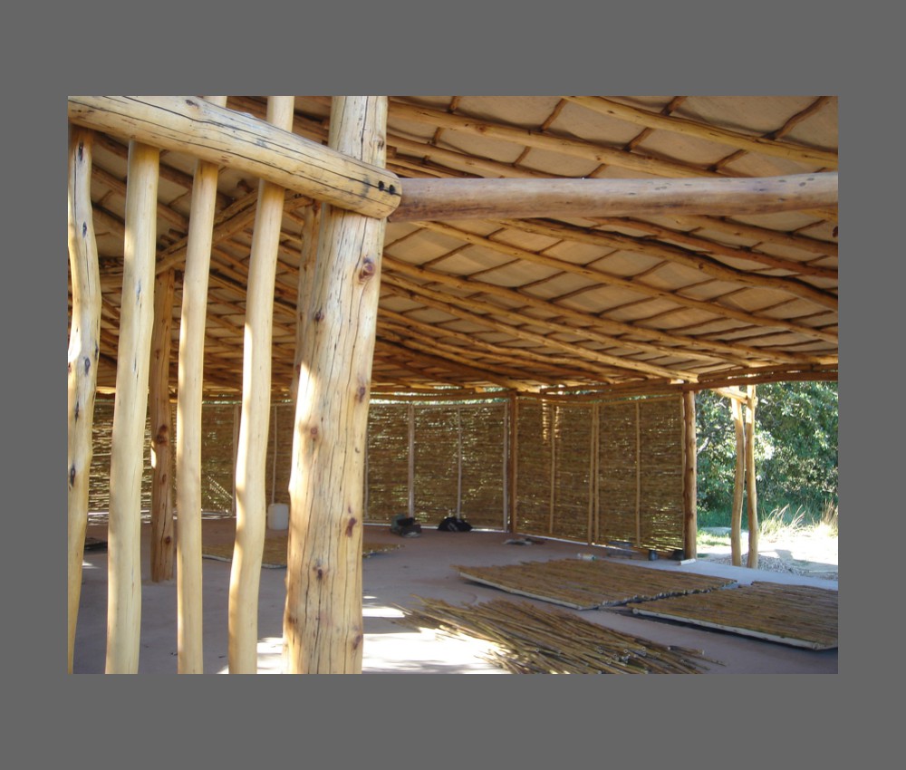 lapa 5 during installation of movable wall screens